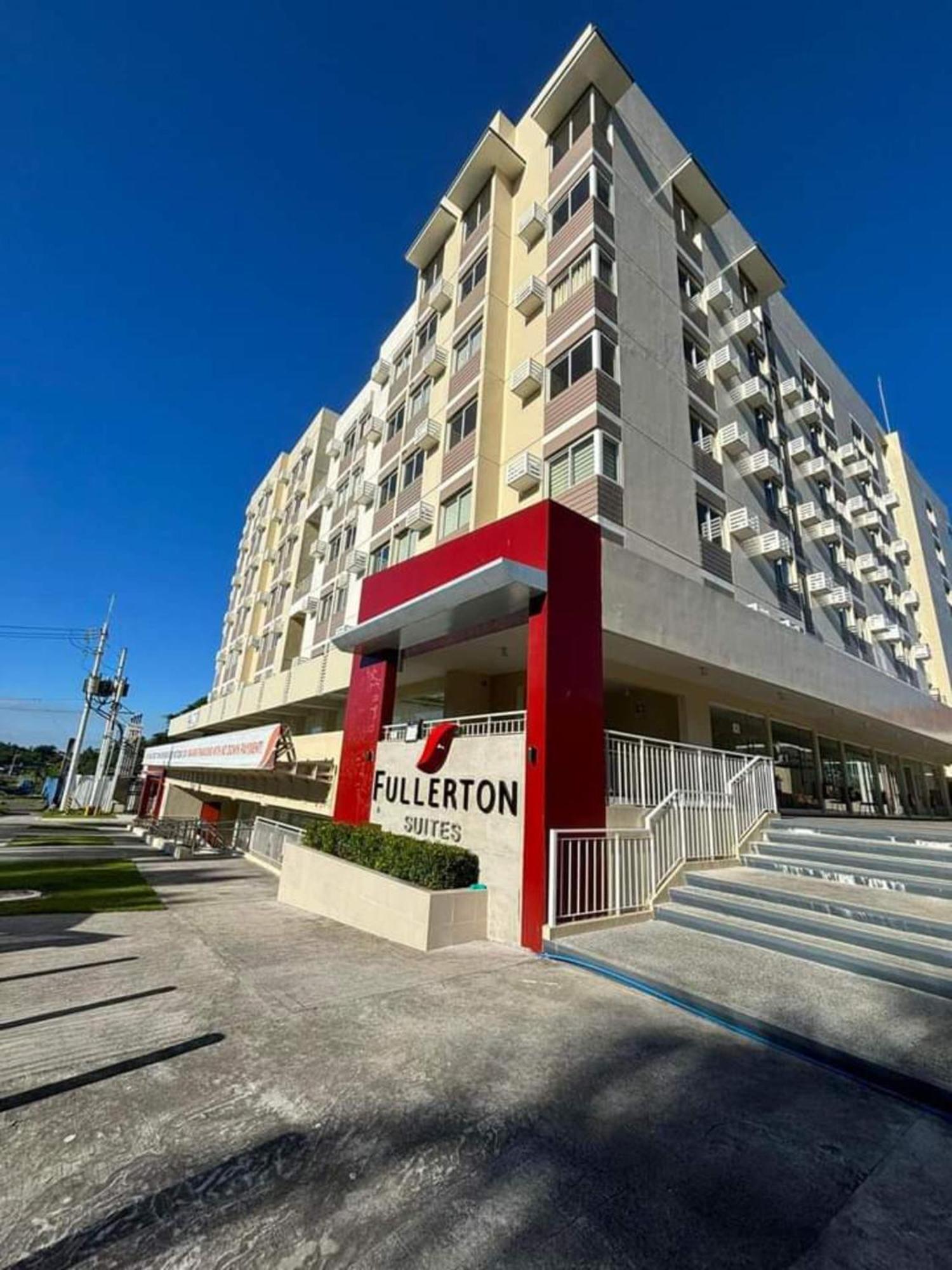 Puting Kahoy Fullerton Suites المظهر الخارجي الصورة